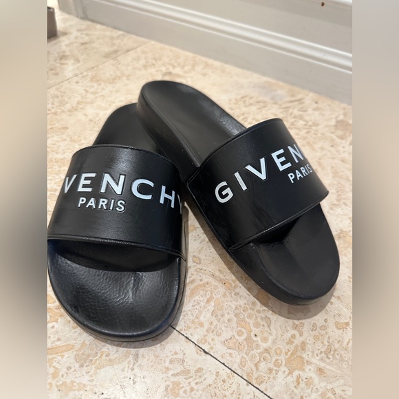 Givenchy Slides Sandals - Picture 3 of 4